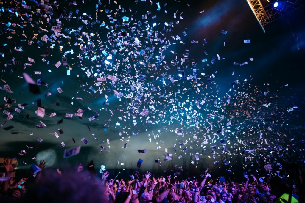 confetti shooters